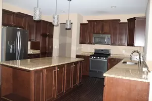 1206 Fox Horn Ct, Miami Township, OH 45150 - Photo 10