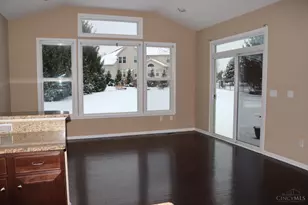 1206 Fox Horn Ct, Miami Township, OH 45150 - Photo 32