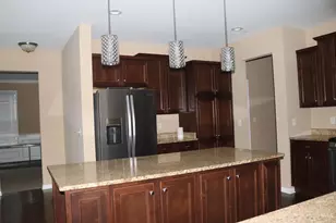 1206 Fox Horn Ct, Miami Township, OH 45150 - Photo 8