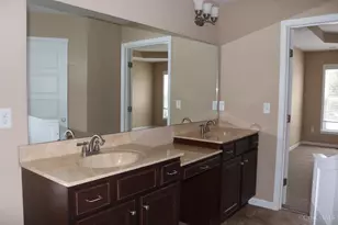 1206 Fox Horn Ct, Miami Township, OH 45150 - Photo 22