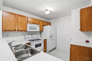 5443 Harbourwatch Way, Deerfield Township, OH 45040 - Photo 14