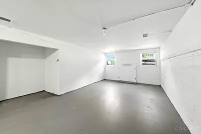 2919 Temple Avenue, Cincinnati, OH 45211 - Photo 36