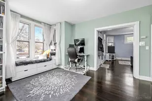 4726 Castle Pl, Cincinnati, OH 45227 - Photo 8