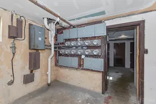 6914 Montgomery Rd, Silverton, OH 45236 - Photo 22