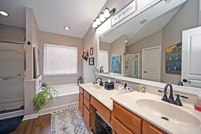 921 Heritage Green Drive, Monroe, OH 45050 - Photo 28