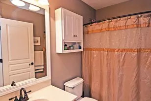 921 Heritage Green Dr, Monroe, OH 45050 - Photo 34