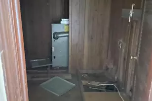 704 Broadway St, Manchester, OH 45144 - Photo 6