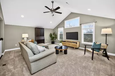 6335 Coach House Way, Liberty Township, OH 45011 - Photo 32