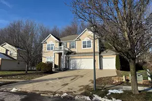 3630 Legend Oaks Dr, Pierce Township, OH 45102 - Photo 2
