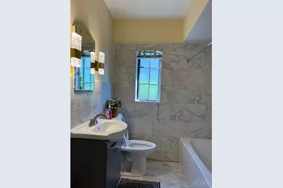 10883 Reading Road, Sharonville, OH 45241 - Photo 8