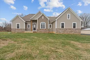 74 Nicely Rd, Jefferson Township, OH 45148 - Photo 2