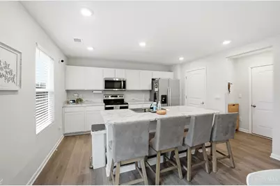 4992 Lakeview Drive, Hamilton Township, OH 45152 - Photo 12