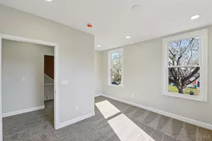 8081 Woodbine Ave, Cincinnati, OH 45216 - Photo 18