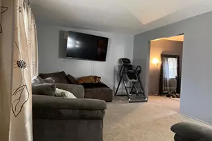 9136 Yellowwood Dr, Colerain Township, OH 45251 - Photo 22