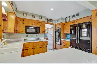 6889 Menz Lane, Green Township, OH 45233 - Photo 12