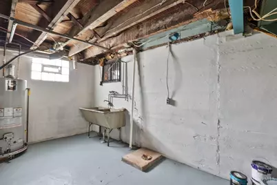 2235 Crane Avenue, Cincinnati, OH 45207 - Photo 22