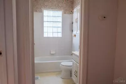 6277 Branch Hill Guinea Road, Miami Township, OH 45140 - Photo 12