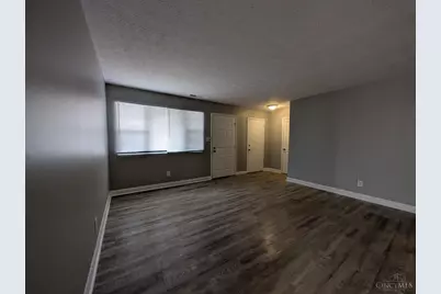 209 Rossman Court, Franklin, OH 45005 - Photo 4