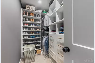 5017 Kenwood Road, Cincinnati, OH 45227 - Photo 18