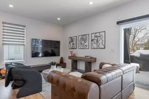 5017 Kenwood Rd, Cincinnati, OH 45227 - Photo 12
