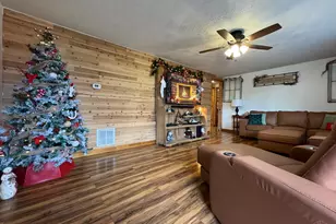 7484 Fairground Rd, Blanchester, OH 45107 - Photo 8