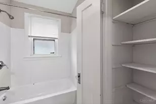 1806 Sterling Ave, Cincinnati, OH 45239 - Photo 18