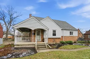 6145 Sunridge Dr, Cincinnati, OH 45224 - Photo 4