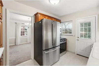 6145 Sunridge Drive, Cincinnati, OH 45224 - Photo 14