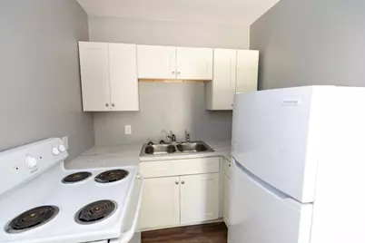 329 W South Street #2, Bethel, OH 45106 - Photo 4