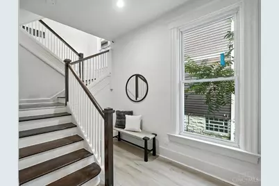 871 Hutchins Avenue, Cincinnati, OH 45229 - Photo 4