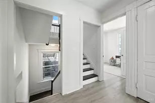 871 Hutchins Ave, Cincinnati, OH 45229 - Photo 24