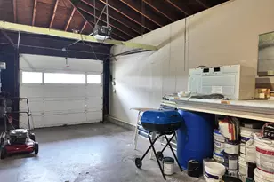 11481 Fremantle Dr, Forest Park, OH 45240 - Photo 12