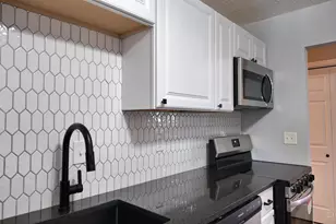 11481 Fremantle Dr, Forest Park, OH 45240 - Photo 10