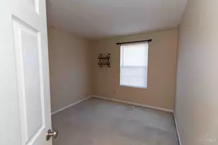 9563 Deer Track Rd, West Chester, OH 45069 - Photo 12