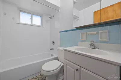 9470 Wynnecrest Drive, Blue Ash, OH 45242 - Photo 22