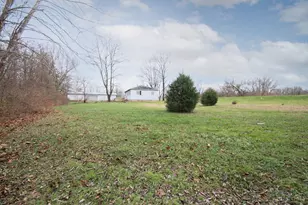 9045 E St Rt 725, Gratis Twp, OH 45327 - Photo 20