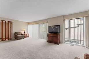 8051 Timbertree Way, West Chester, OH 45069 - Photo 8