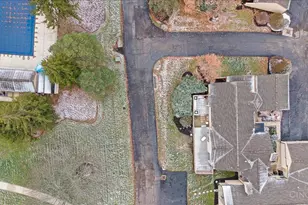 8051 Timbertree Way, West Chester, OH 45069 - Photo 38