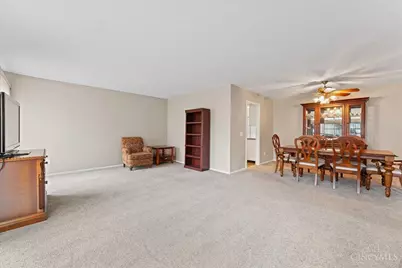 8051 Timbertree Way, West Chester, OH 45069 - Photo 10