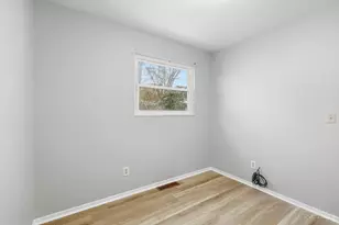 619 Charwood Dr, Union Township, OH 45244 - Photo 18