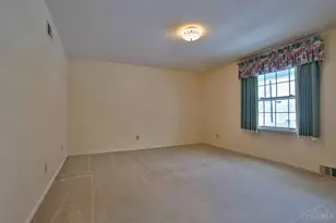 766 Woodfield Dr, Springfield Township, OH 45231 - Photo 38