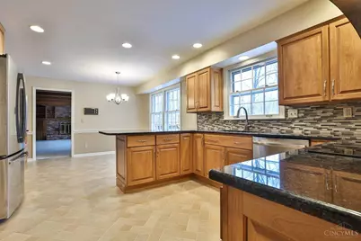 766 Woodfield Drive, Springfield Township, OH 45231 - Photo 20