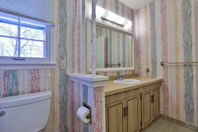 766 Woodfield Drive, Springfield Township, OH 45231 - Photo 34