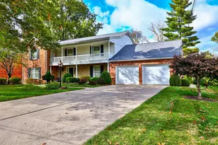 766 Woodfield Dr, Springfield Township, OH 45231 - Photo 2