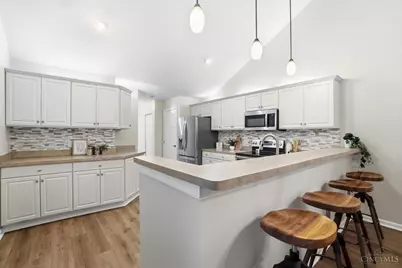 1336 Cotswold Lane, Hamilton, OH 45013 - Photo 6