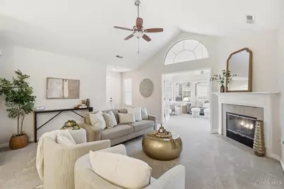 1336 Cotswold Lane, Hamilton, OH 45013 - Photo 4