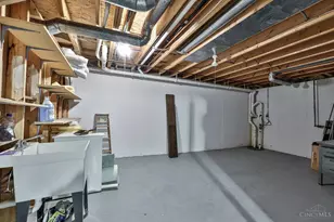 4823 Beechwood Ln, Middletown, OH 45042 - Photo 32