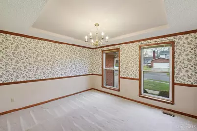 6358 Kings Arms Way, Fairfield, OH 45014 - Photo 4