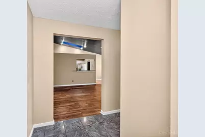 9450 Crockett Pass, West Chester, OH 45011 - Photo 6