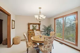 5686 Windsong Ln, Miami Township, OH 45150 - Photo 12